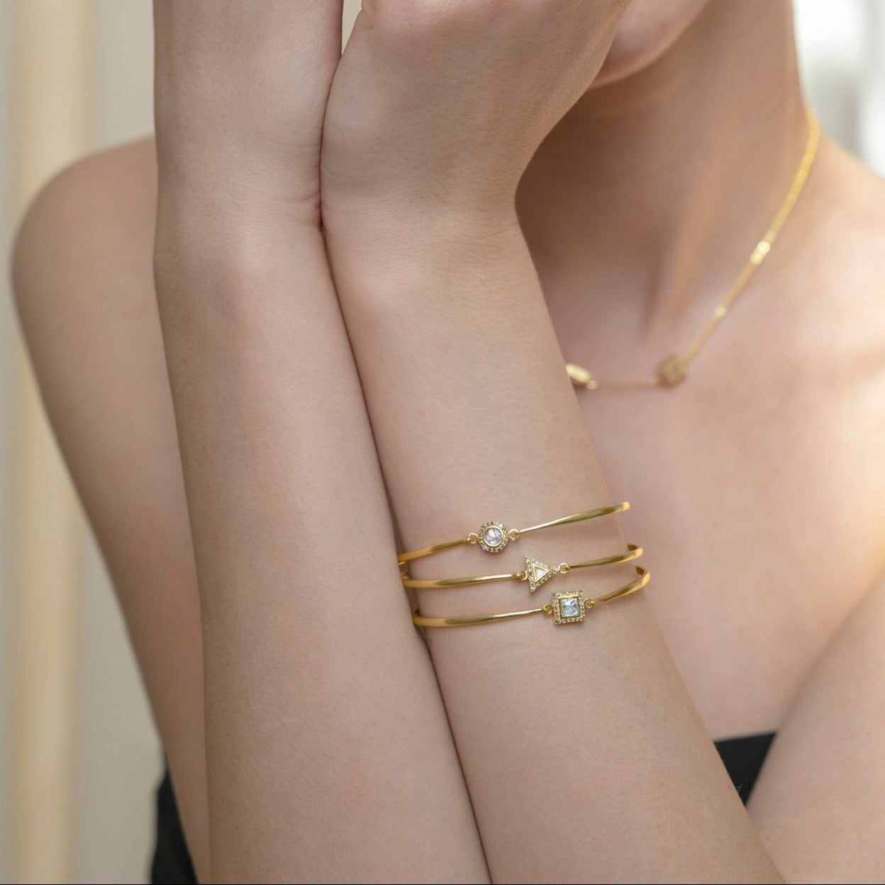 Dagny Round Gold Vermeil Bangle Bracelet