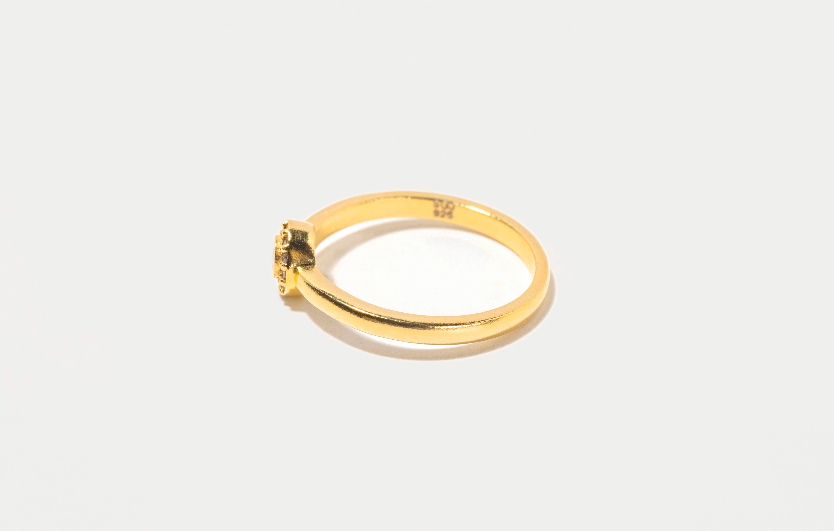 Dagny Round Gold Vermeil Ring