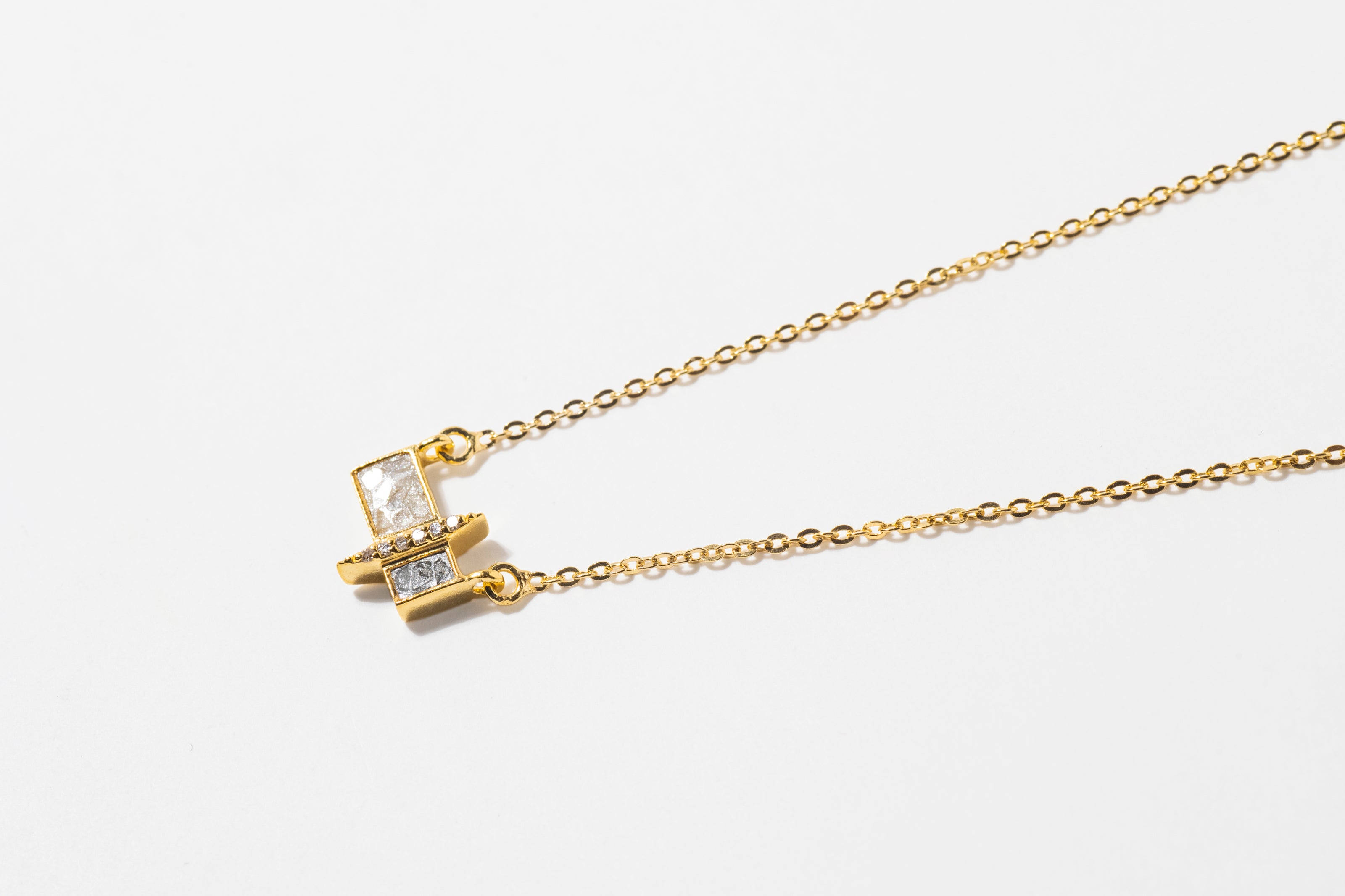 Cujas Gold Vermeil Pendant Necklace