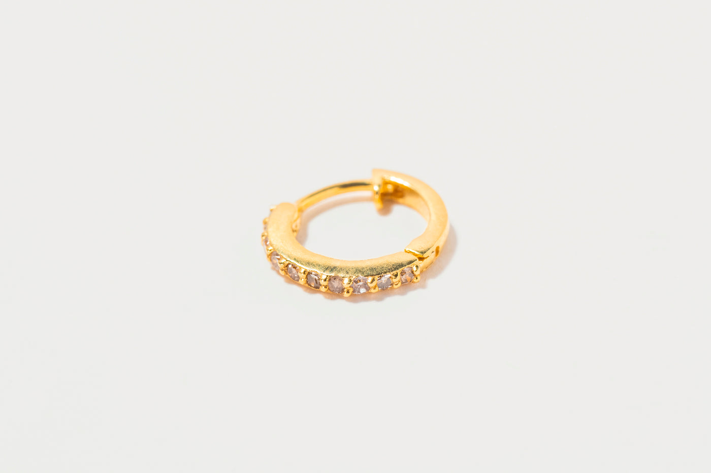 Fleron Huggies Diamond Gold Vermeil