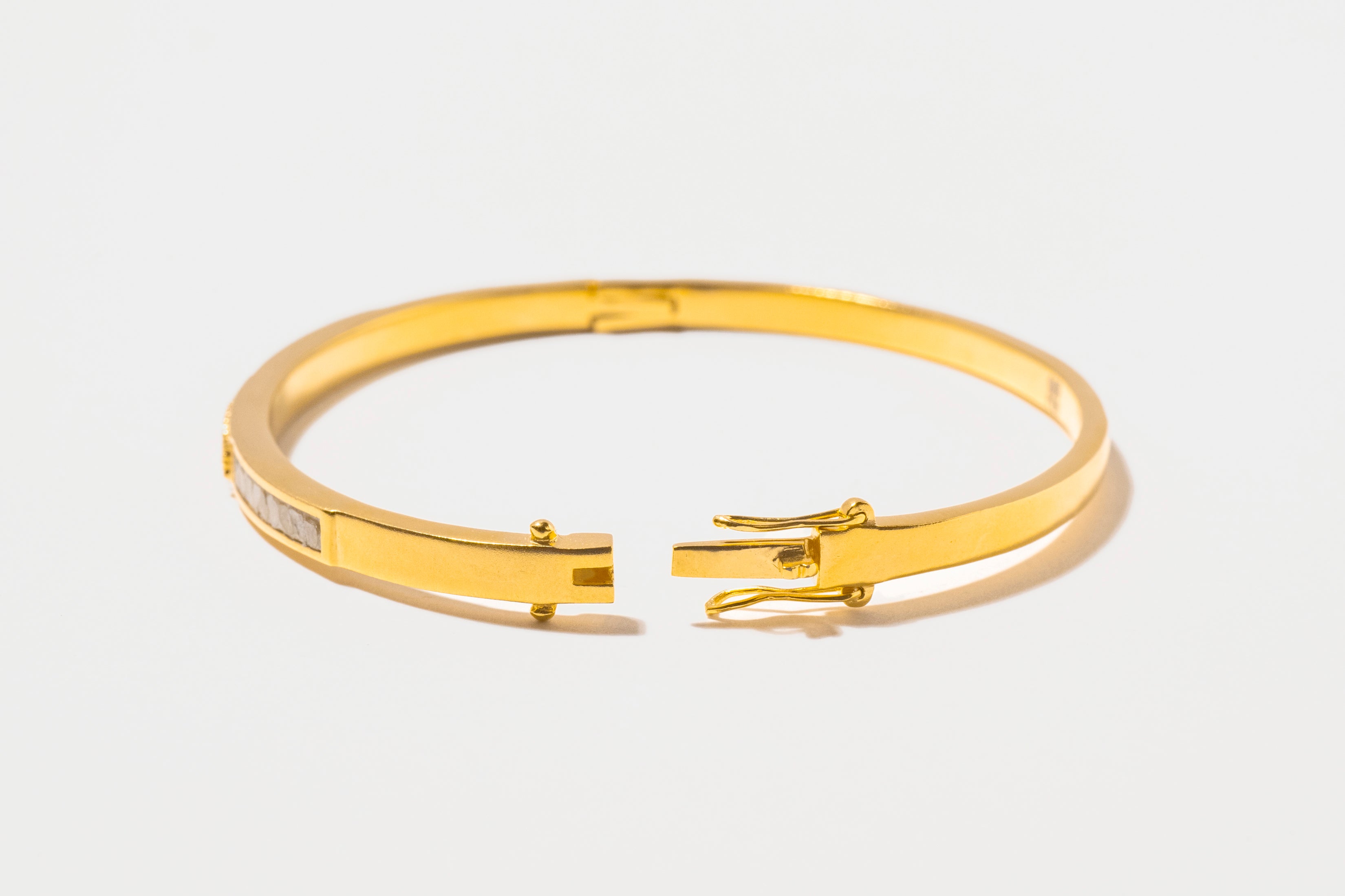 18k Gold Vermeil Diamond Kangra Bangle Bracelet