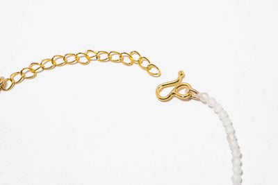 Nava Square Beaded Gold Vermel Necklace