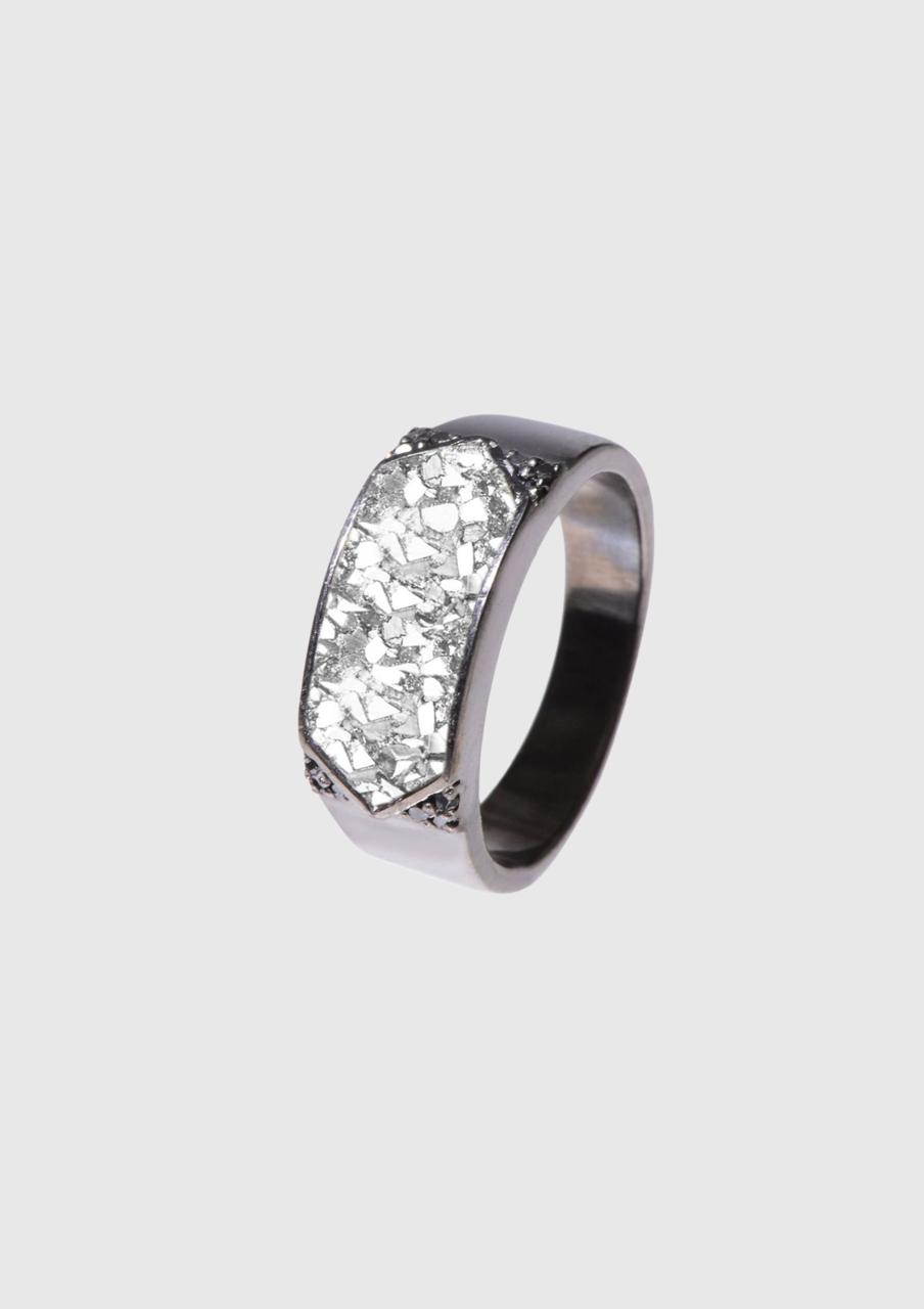 Arene Oxidized Silver Ring