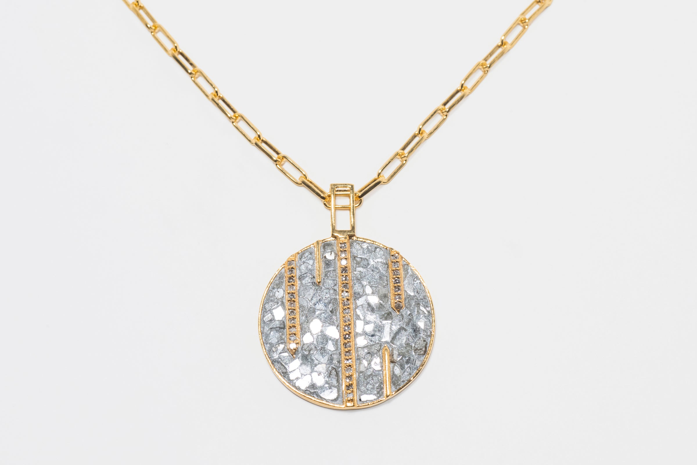 Riffa Medium Gold Vermeil Pendant Necklace