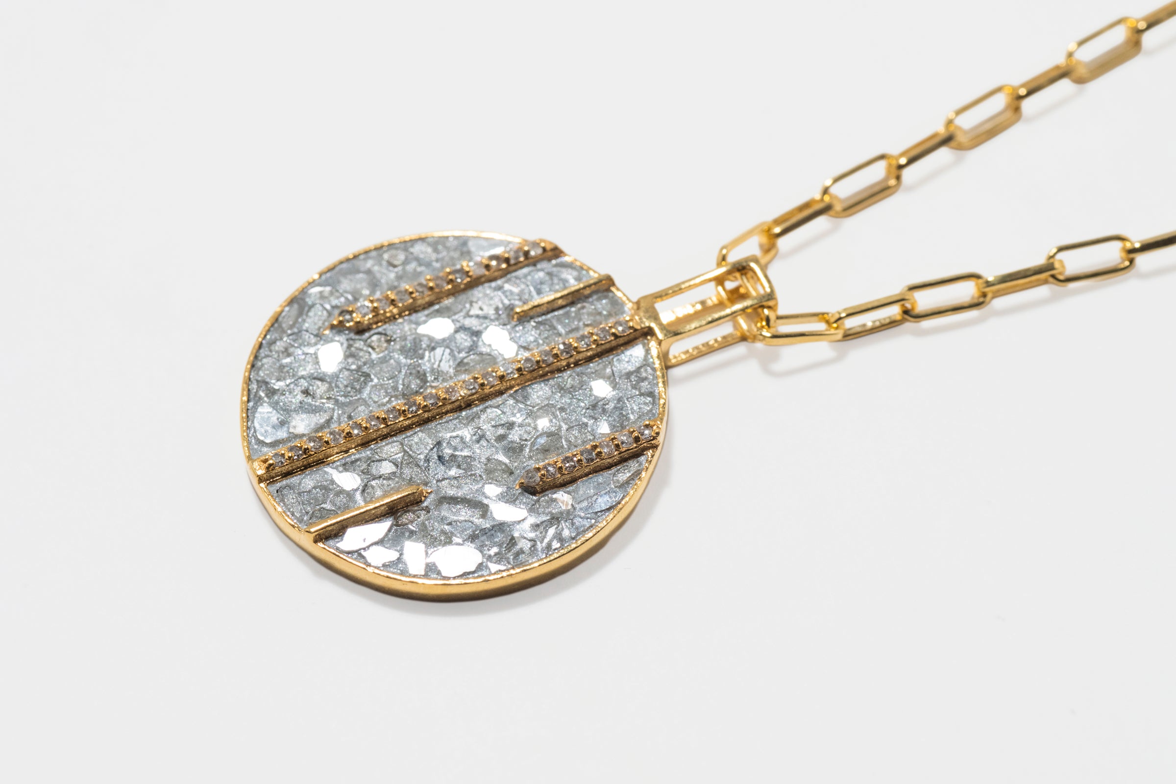 Riffa Medium Gold Vermeil Pendant Necklace
