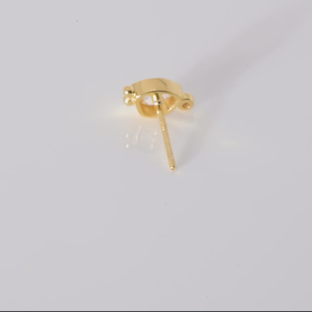 Fine 10k Single Stud 9