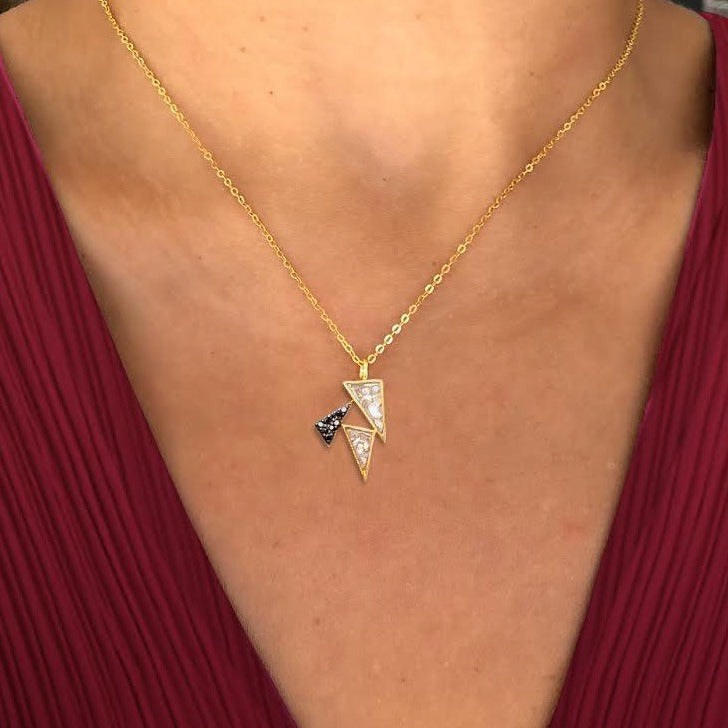 Doon Pendant YGWB