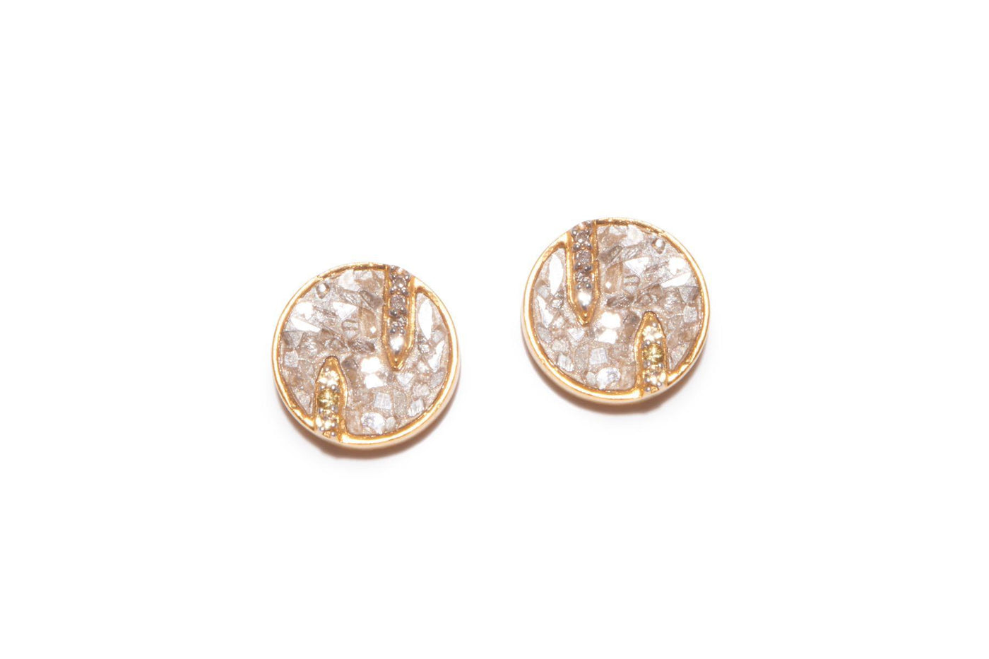 Battice Studs YG